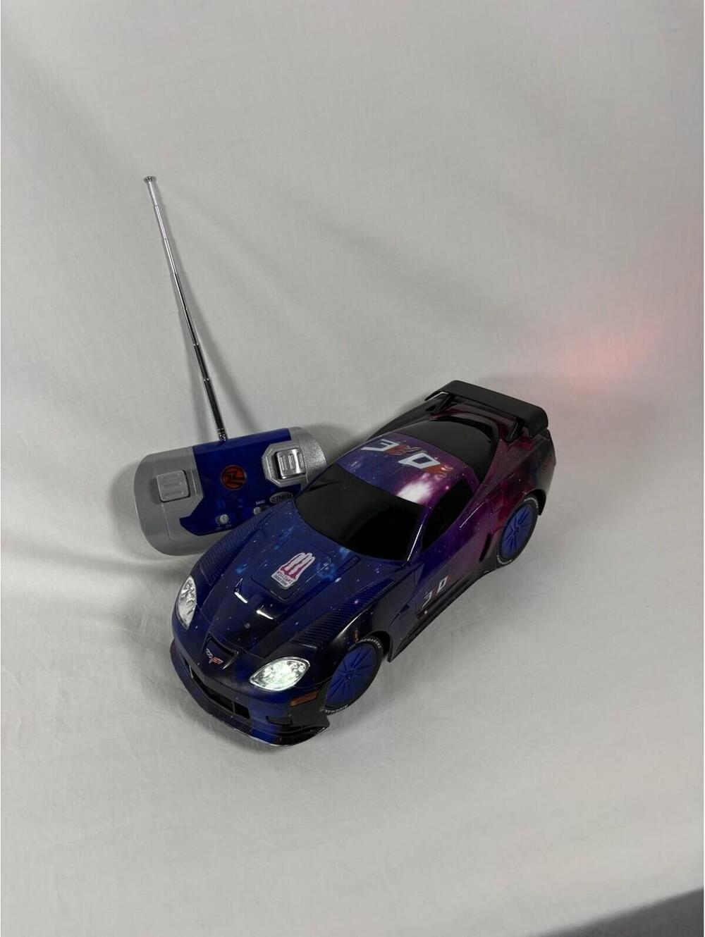 2008 Corvette Ridemakerz Remote Controlled with Remote - Picture 2 of 4